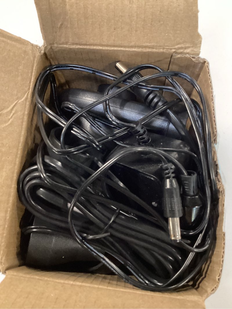 https://lotting-media.assets.bidfta.com/lotting_ad679776-28a4-41d2-bde4-975fd7af3829