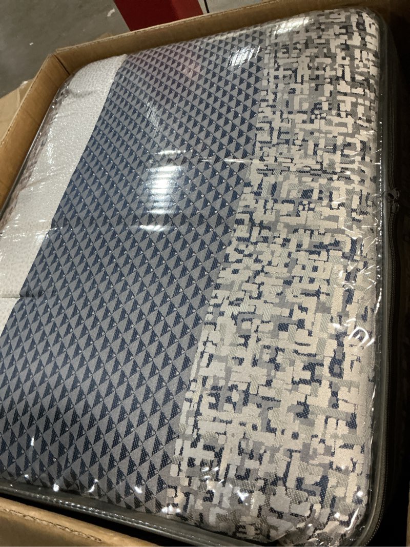 Condition photo showing New/Like New for Madison Park Luxury Comforter Set-Traditional Jacquard Design All Season Down Alternative Bedding, Matching Bedskirt, Decorative Pillows, Queen(90\"x90\"), Rhapsody, Geometric Navy 7 Piece