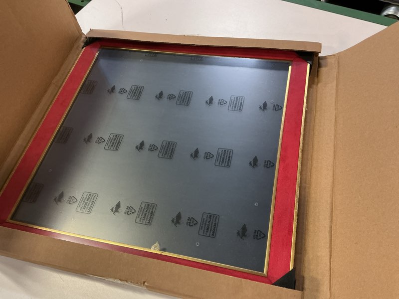 Condition photo showing Good Condition for suede 14x14 frame - single frame, elegant red 14 x 14 poster frame, 14x14 picture frame for artwork, puzzles, photos, and movie posters red 14" x 14"