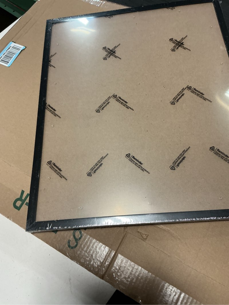 Condition photo showing Good Condition for mennthui 17x21 black picture frame, wall mounting horizontally or vertically, decoration for photos, paintings, posters, artwork
