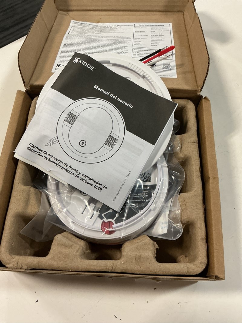 Condition photo showing Good Condition for kidde smoke and carbon monoxide detector, hardwired with 10-year battery backup, led status lights, interconnected, 85 db alarm, 5 inches, 30cua10, 1 pack