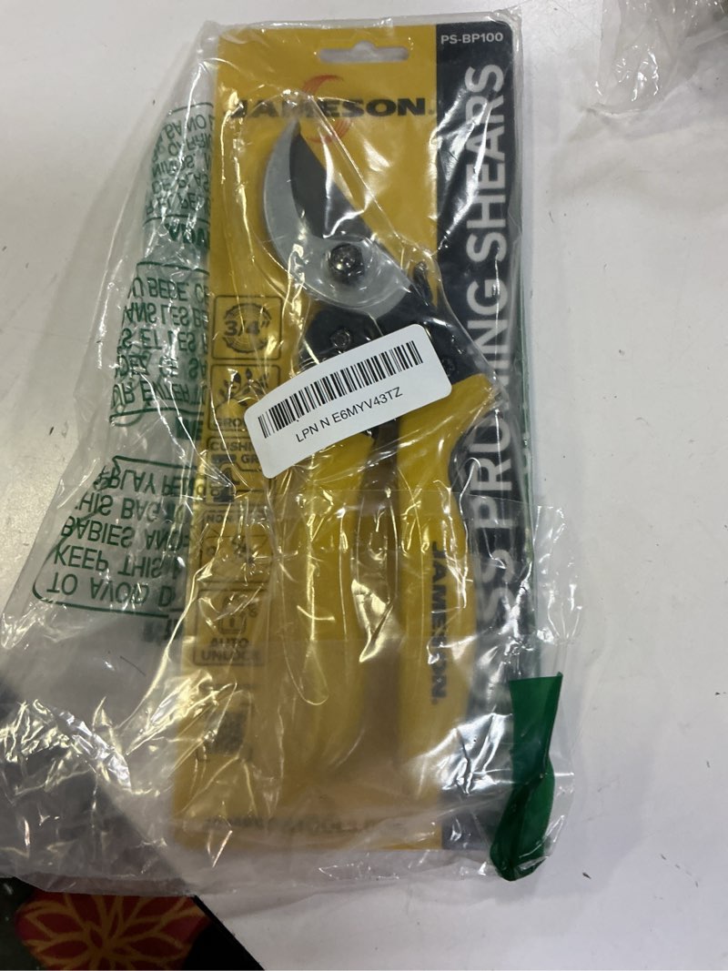 Condition photo showing Good Condition for jameson bypass pruning shears – 3/4? cutting capacity, ultra-sharp non-stick blades, durable cast aluminum frame, and ergonomic cushion-grip