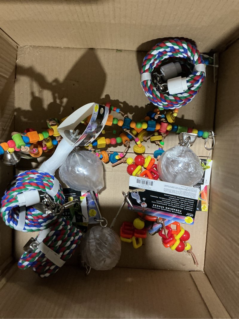 Condition photo showing Good Condition for Miscellaneous bird toys