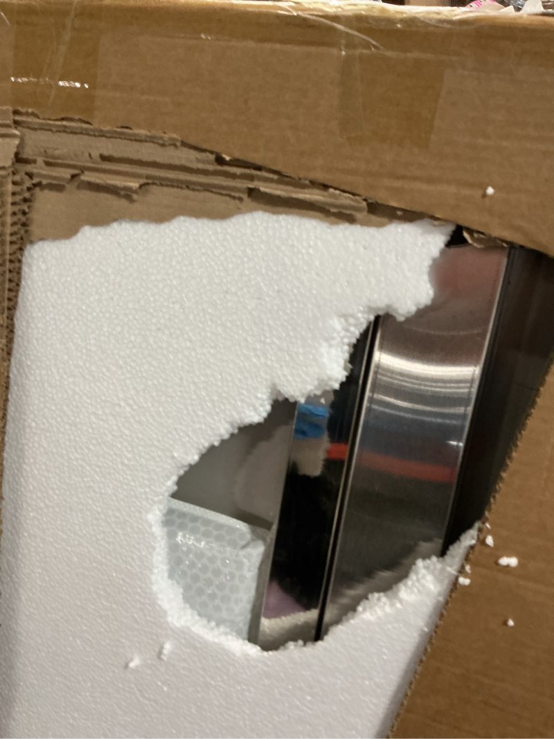 Condition photo showing Good Condition for Treshin Open Base Stainless Steel Table 24" X 48", Commercial Heavy Duty Prep & Work Table for Kitchen, Restaurant, Home, Hotel, Laundry 24"×48"