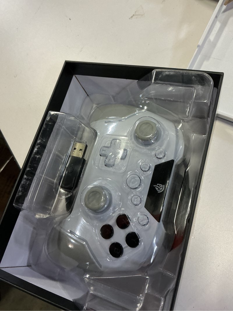 Condition photo showing Good Condition for easysmx x20 wireless gaming controller with rgb backlit, 2-stage hall effect stick, 1000hz polling rate, 6-axis gyro on multi-platform, mech buttons- compatible with pc/switch/steam/android white
