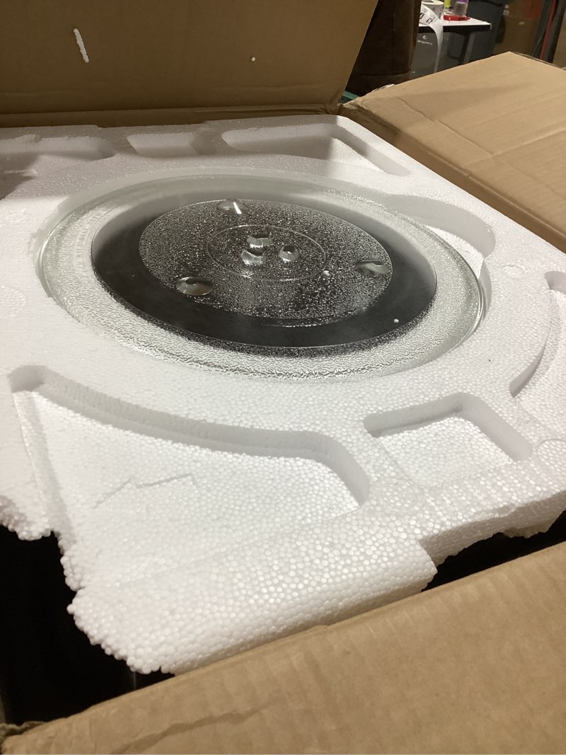 Condition photo showing Good Condition for Farberware 1.2 Cu. Ft. Countertop Microwave Oven – 1000 Watts Power, Smart Sensor Auto Cook Settings, Defrost, Easy Clean and Child Safety Lock - Stainless 1.2 Cu.Ft Stainless Steel