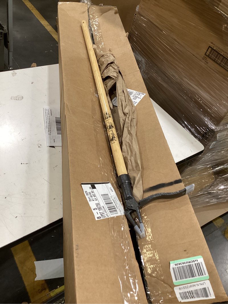 Condition photo showing Good Condition for grampa's weeder - the original stand up weed puller tool with long handle - made with real bamboo & 4-claw steel head design - easily remove weeds without bending, pulling, or kneeling.