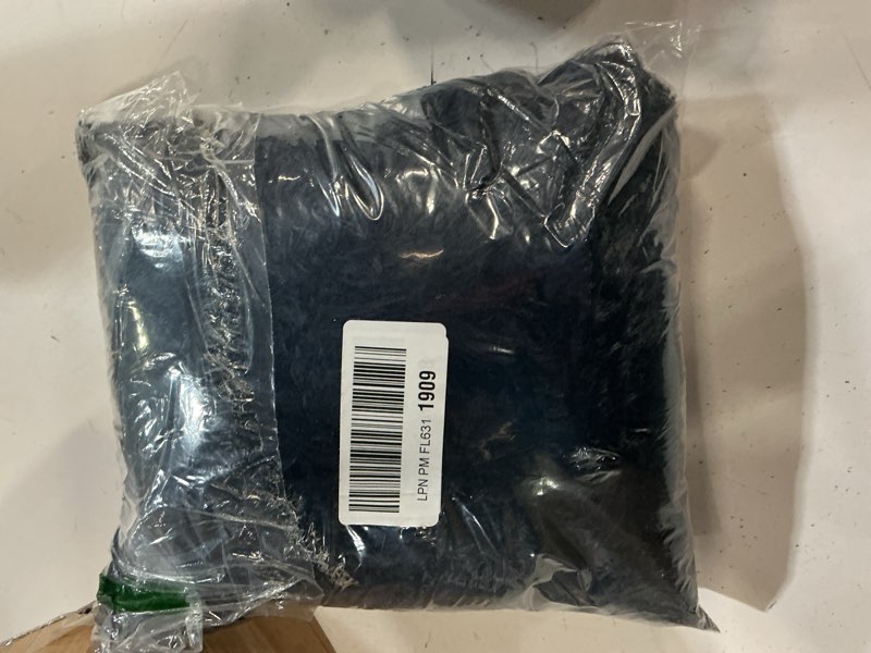 Condition photo showing Good Condition for yusoki long faux fur throw blanket for sofa couch,2 layers,2.1lb,all ages,home decoration, (navy blue,50" x 60") throw50" x 60" navy blue