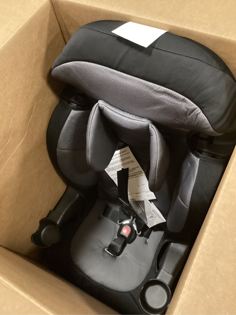 Condition photo showing Good Condition for Safety 1st Grand 2-in-1 Booster Car Seat, High Street