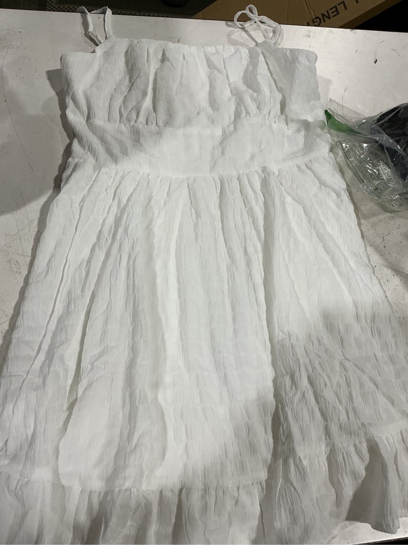 Condition photo showing Good Condition for floerns women's sleeveless backless tiered mini dresses shirred textured cami dresses large white