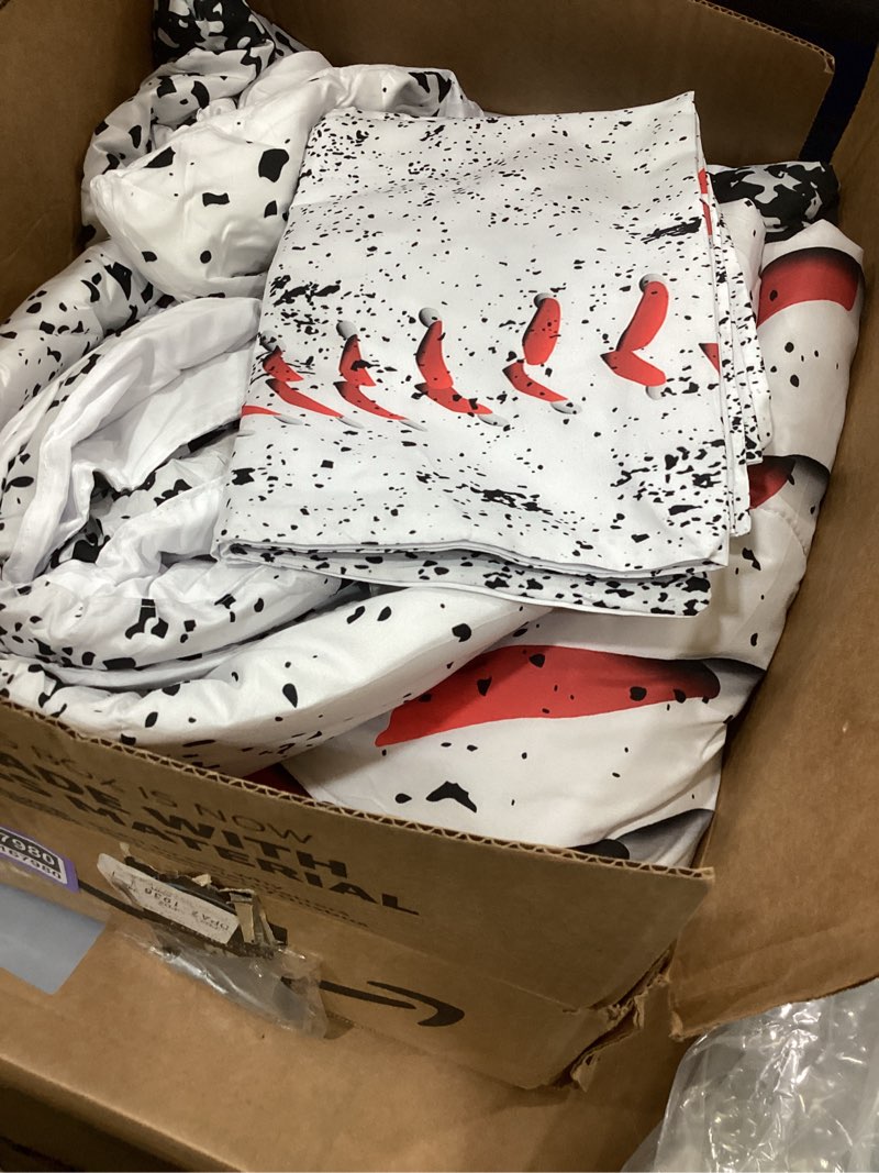 Condition photo showing Good Condition for comforter