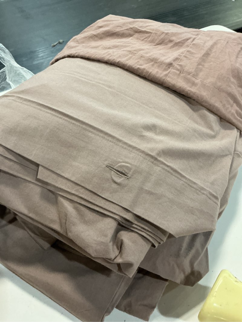 Condition photo showing Good Condition for european linen duvet cover set size: full/queen solid: dusty mauve