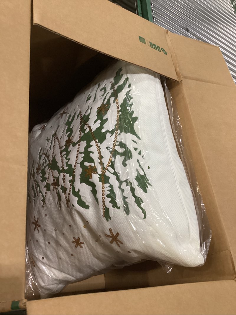 SARO LIFESTYLE O Tannenbaum Collection LED Lights Christmas Tree Down Filled Pillow, 18"x18", White