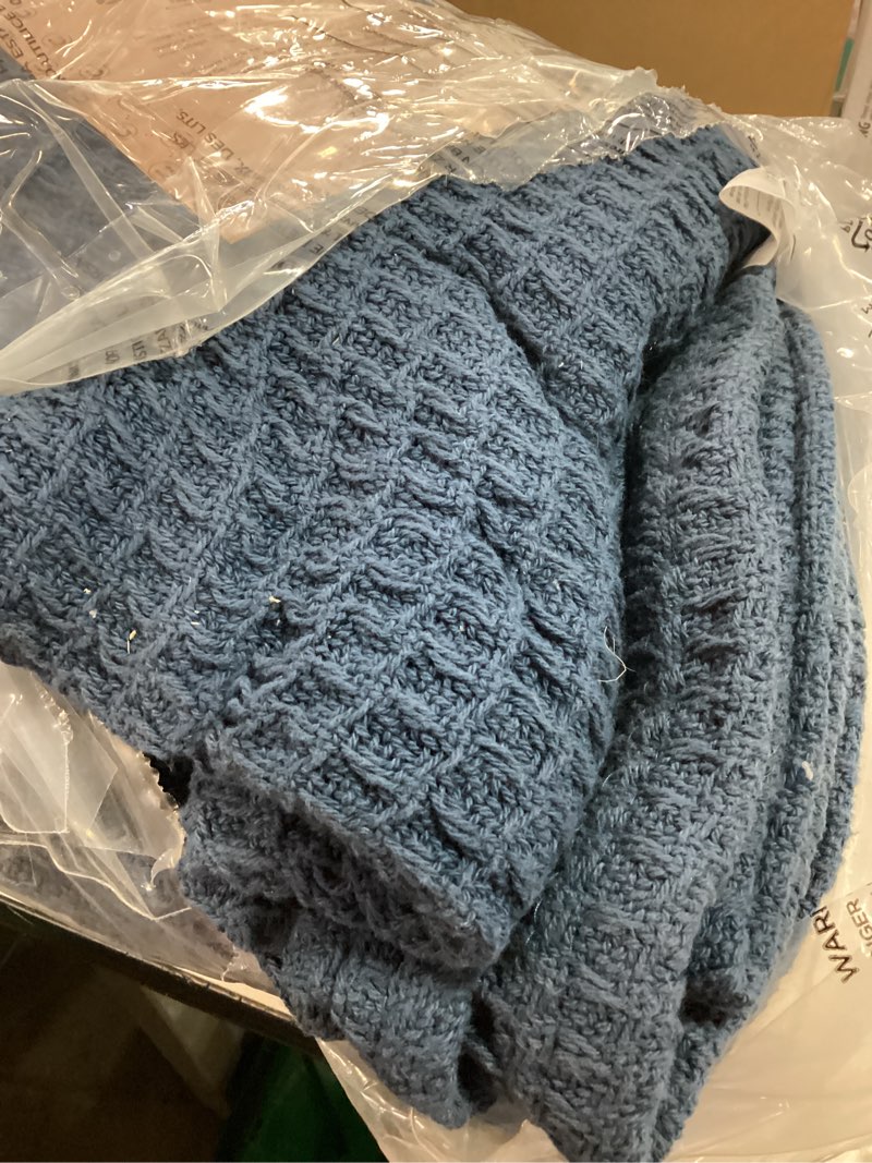 Condition photo showing Good Condition for bedsure gentlesoft 100% cotton blanket queen size for bed - cooling breathable and soft for summer, thick cozy waffle weave blanket gifts for women, navy, 90x90 inches 10 navy queen (90" x 90")