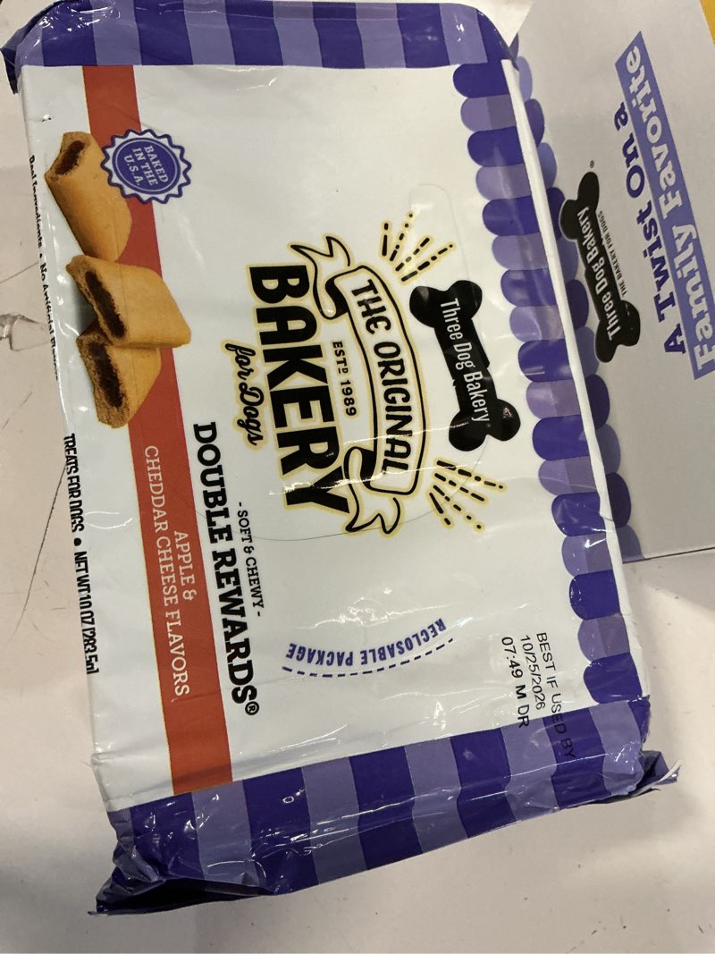 Condition photo showing New/Like New for (Best before DEC 2026)(best if used by 10/25/2026)Three Dog Bakery Classic Cookies Variety Pack Dog Treats, Crunchy Baked Cookies, Peanut Butter, Carob, Vanilla, Assorted Flavors, Bulk Dog Treats Made in The USA, 36 oz (Pack of 3)