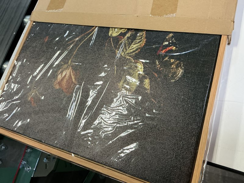 Condition photo showing New/Like New for crmotu Vintage Framed Wall Art, Botanical Floral Canvas Art Prints, Still Life Rose Rustic Farmhouse Decor, Antique Flower Black Wall Pictures for Living Room Bedroom Bathroom Office Artwork 16x24in 24"L x 16"W Stilleven met rozen