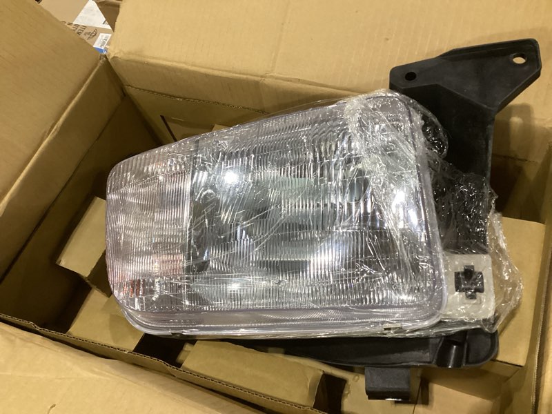 TYC Left Headlight Assembly Compatible with 2003-2007 Honda Accord