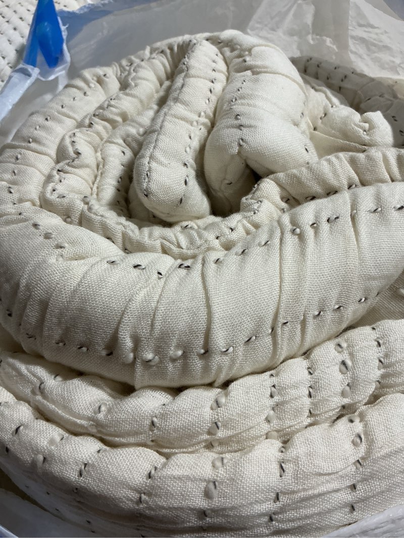 Condition photo showing Good Condition for organic cotton hand stitched quilt