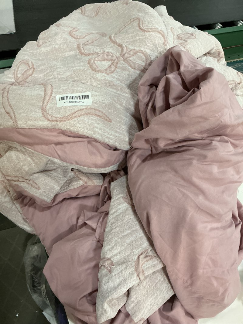 Condition photo showing As Is for geniospin pink twin comforter set for girls- 5 pieces bowknot jacquard bed in a bag twin bedding sets with sheets, pillowcases & shams, all season kids comforter set blush pink twin (66"x86")