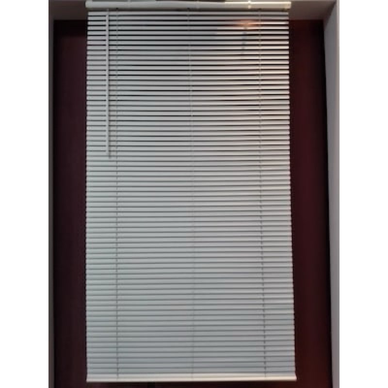 project source 1-in slat width 24-in x 64-in cordless white vinyl light filtering mini-blinds