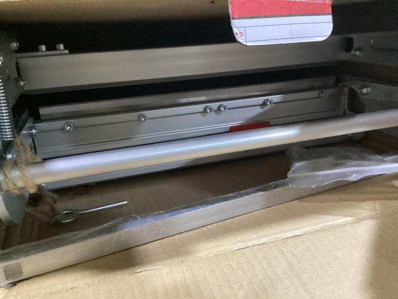 Condition photo showing Good Condition for 13" rigid core vinyl floor cutter, cuts spc/lvp/lvt/wpc up to 9.5mm; crack-free! moveable blade for irregular corners, door jams, etc. -saves 30% time! perfect for pros & diyers! 13" floor cutter