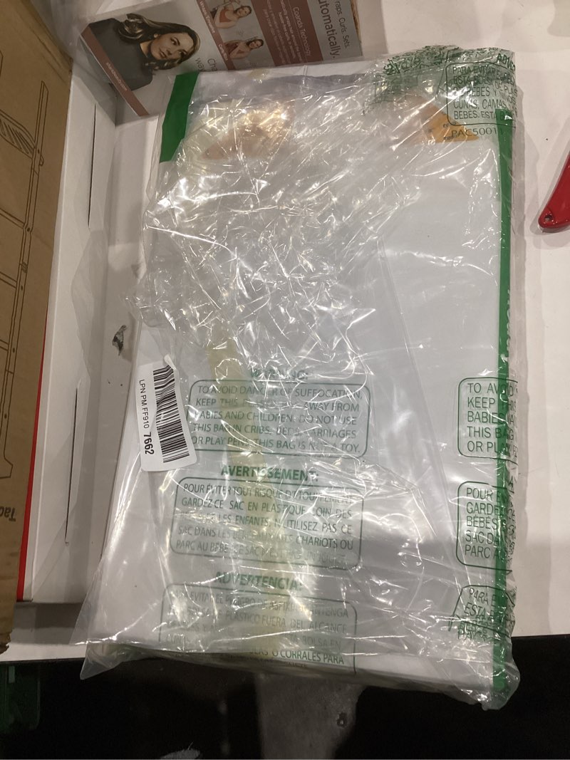 Condition photo showing Good Condition for MUMUPACK 6 Pack White Gift Boxes With Lids,9x9x4 Inch Bridesmaid Proposal Box And Printable Stickers,Proposal Boxes With Ribbon For Wedding, Packaging, Present, Birthday