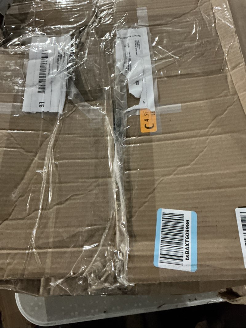 Condition photo showing Good Condition for Lodge Cast Iron Baking Pan