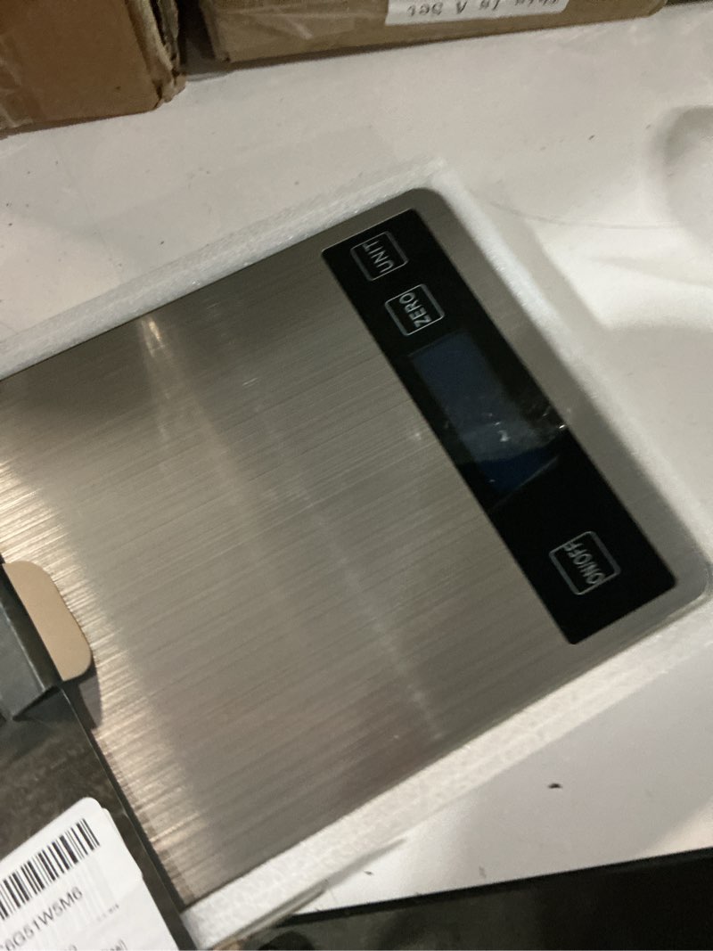Condition photo showing Good Condition for 33lb food scale, digital kitchen scale batteries and usb charging,1g/0.05oz precise graduation, waterproof stainless steel with lcd display weight grams and oz for cooking baking (stainless steel)