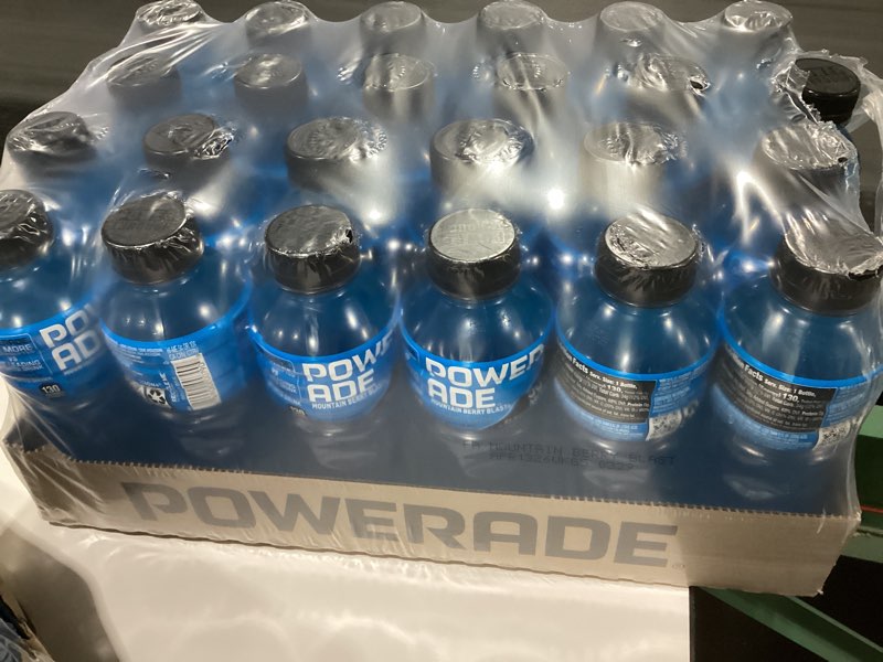 Condition photo showing New/Like New for POWERADE Sports Drink Mountain Berry Blast, 20 Ounce (Pack of 24) Mountain Berry Blast 20 Fl Oz (Pack of 24)