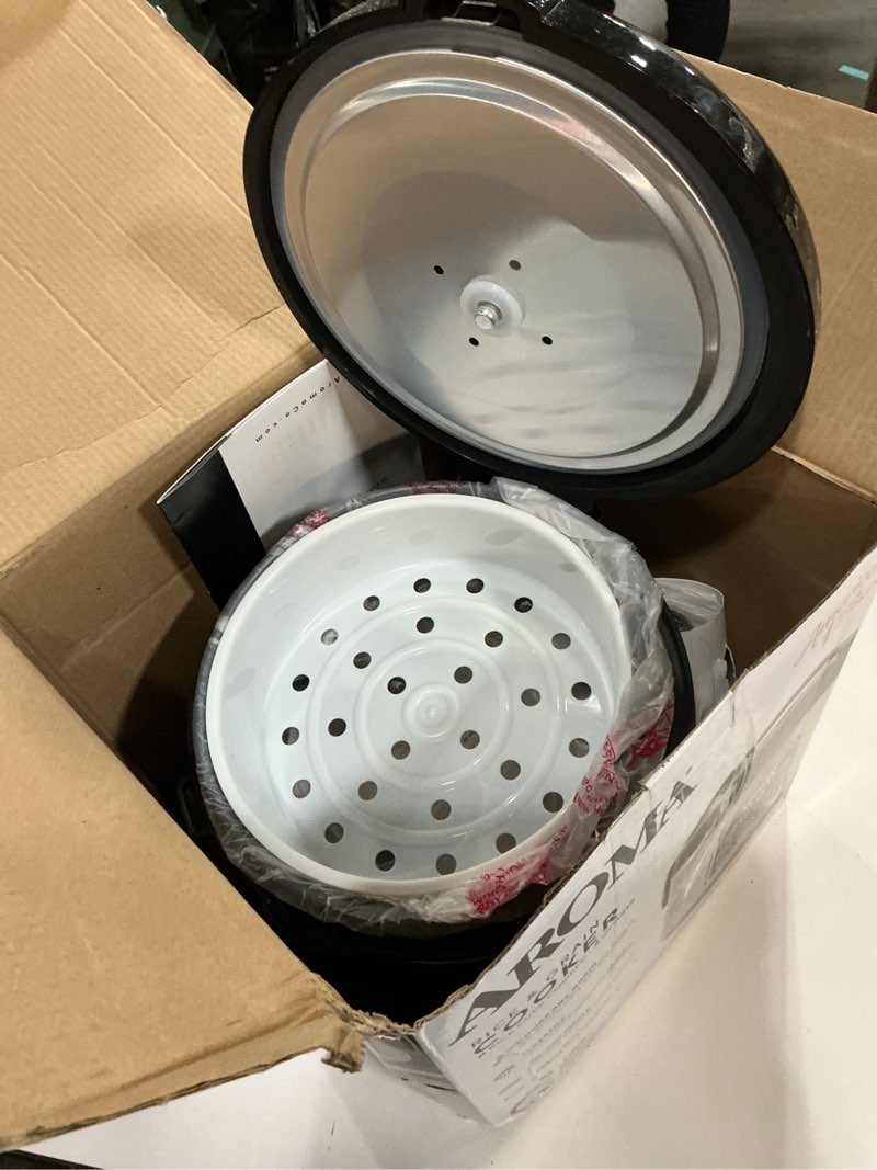 Condition photo showing Good Condition for AROMA Digital Rice Cooker, 4-Cup (Uncooked) / 8-Cup (Cooked), Steamer, Grain Cooker, Multicooker, 2 Qt, Stainless Steel Exterior, ARC-914SBD 4 Cup Uncooked / 8 Cup Cooked