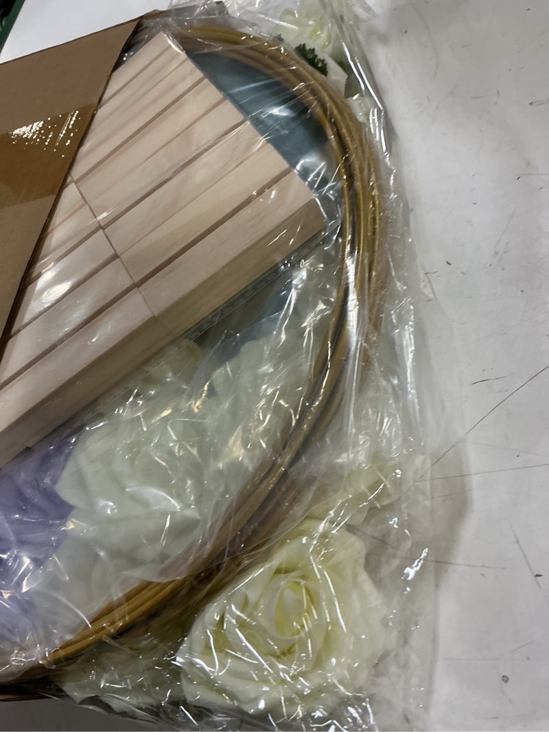 Condition photo showing Good Condition for vercraft 12 set butterfly metal floral hoop table centerpieces, metal ring with 3d butterfly decor, 