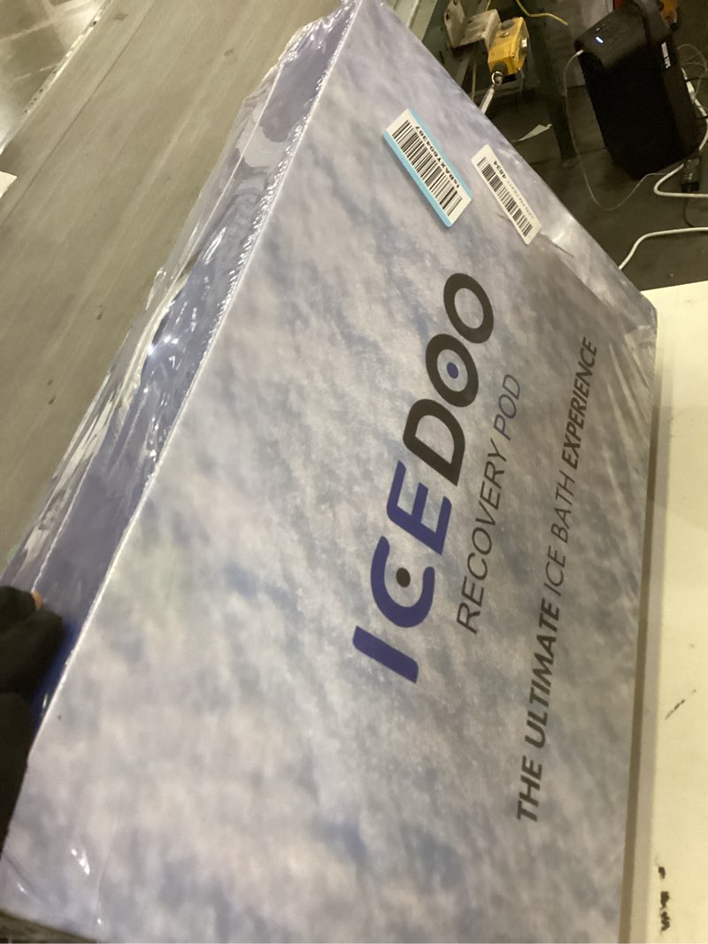 Condition photo showing New/Like New for Upgraded 132 Gal XXL Large Oval Ice Bath with Air Ring, Multi-Layered Portable Cold Plunge Tub for Athletes, Foldable & Inflatable Cold Tub Recovery at Home, Outdoors,Gym Use Recessed Bathtubs