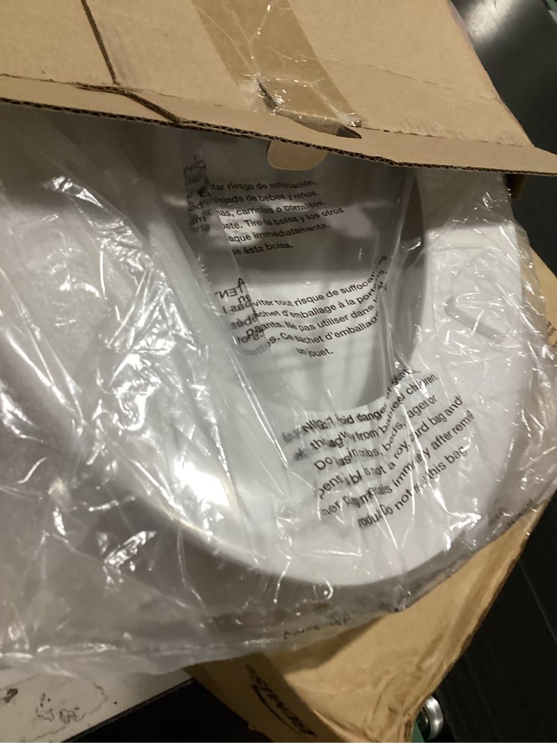 Condition photo showing Good Condition for centoco 1600-001 elongated plastic toilet seat, standard economy model, white white elongated standard