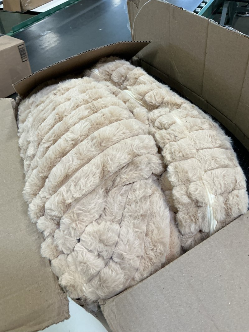 Condition photo showing Good Condition for (Similar image) MIXJOY Dog Beds Large Sized Dogs, Washable Dogs Bed with Removable Cover, Cozy Donut Dog Ded Fluffy Plush Faux Fur Pet Bed with Anti-Slip Bottom, 36\"x36\"x10\", Beige Beige Large(36\"Lx36\"Wx10\"Th)