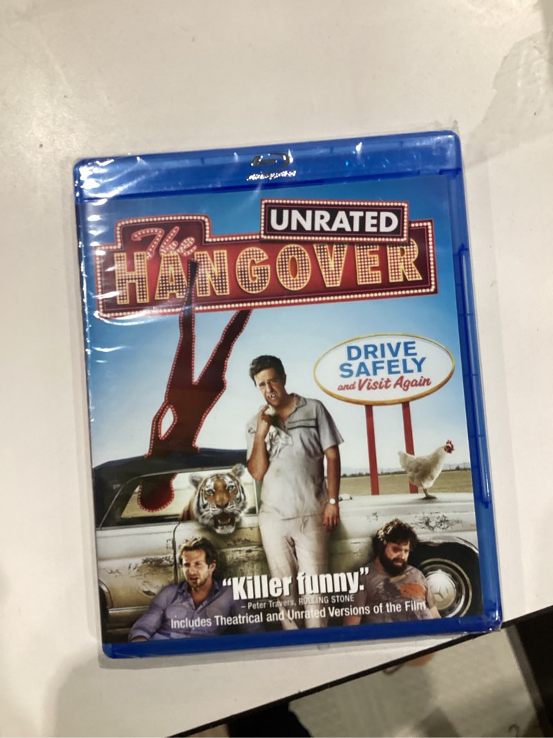 Condition photo showing Good Condition for the hangover (blu-ray)