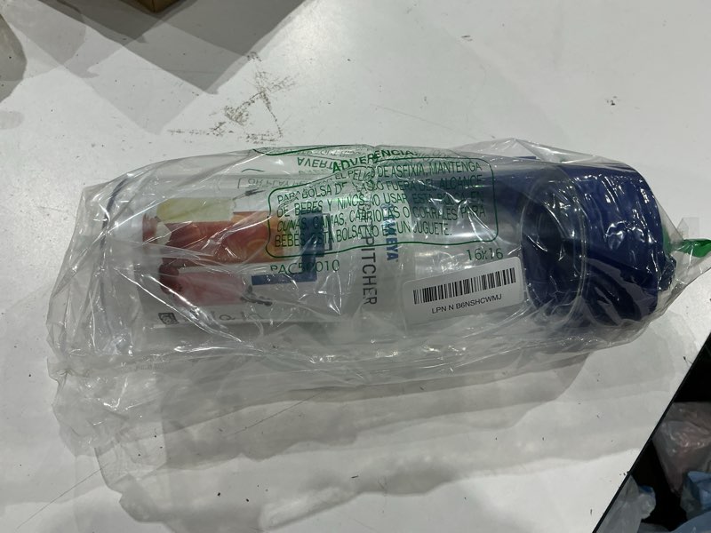 Condition photo showing Good Condition for takeya airtight pitcher - durable bpa-free eastman tritan odor/stain-resistant leakproof lid for iced tea/water easy-grip silicone handle spill-free spout fridge-friendly made in usa 2 quart/blueberry blueberry 64 ounces bottle