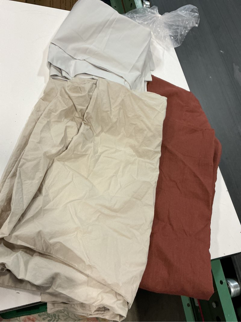 Condition photo showing Good Condition for ( assorted of case pillow 3 set )king pillow cases set of 2 - ultra soft hotel quality pillowcase covers - comfy, cozy & wrinkle free - shrinkage, stain and fade resistant - machine washable pillow protectors - 2 piece set - beige king 13 - beige 2