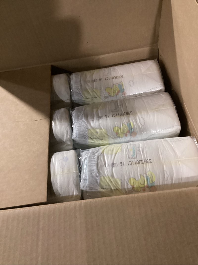 Condition photo showing New/Like New for Pampers Swaddlers Diapers Size 4  150 Count (Select for More Options)