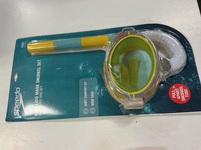 Condition photo showing Good Condition for speedo unisex-child swim mask lido collection mask & snorkel gull/celeste