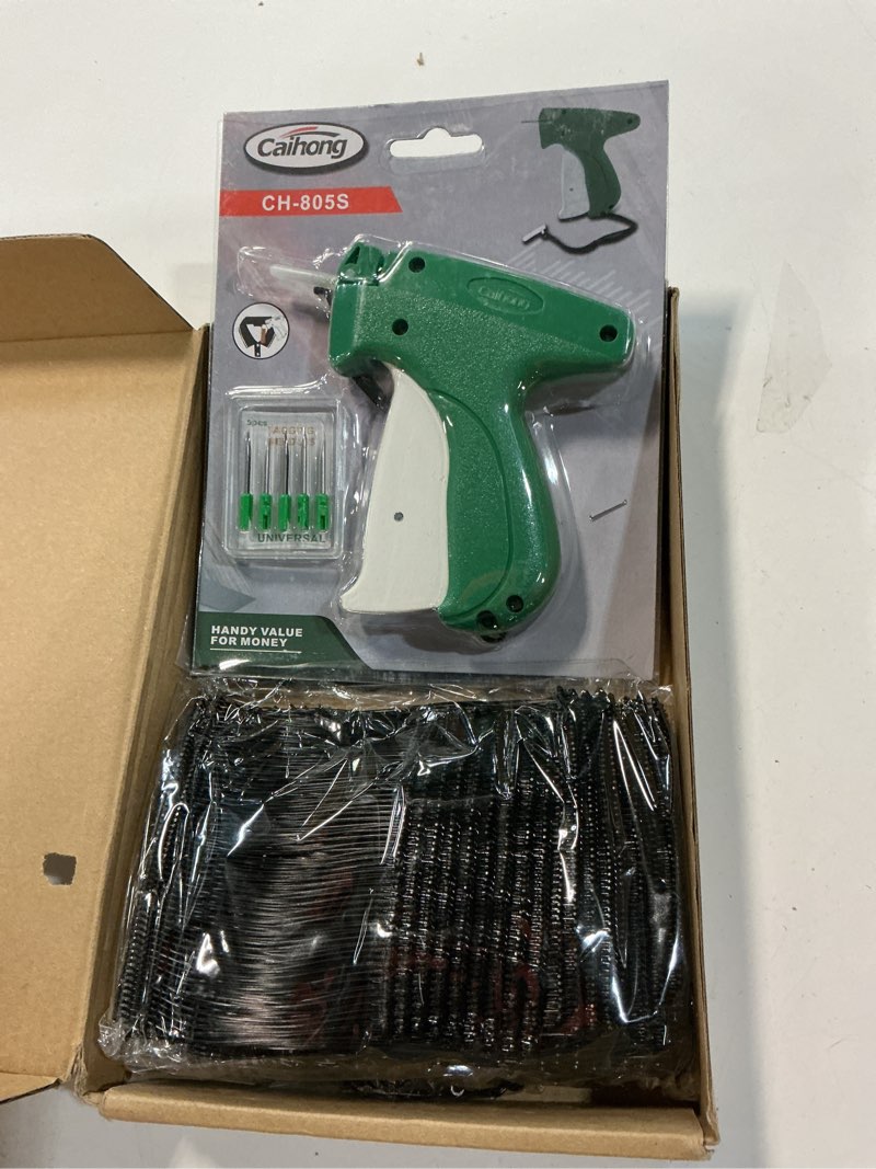 Condition photo showing New/Like New for chumia 3576 pcs tagging guns for clothes labels attacher stitch guns for clothing with 3000 barbs, 5 needles and 100 price tags, sewing kit for retail stores, garage yard sales(black)