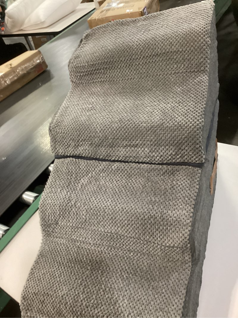 Condition photo showing Good Condition for Dog Stairs 4 Steps for Small Dogs and Cats to Get on High Beds, Couch or Car, Pets Can Climb, Sit, Lie Down or Perch to Look Out Windows on The Spliceable Ramp, Provides Support, Grey?19" H? Fleece Dark Grey 4-Steps
