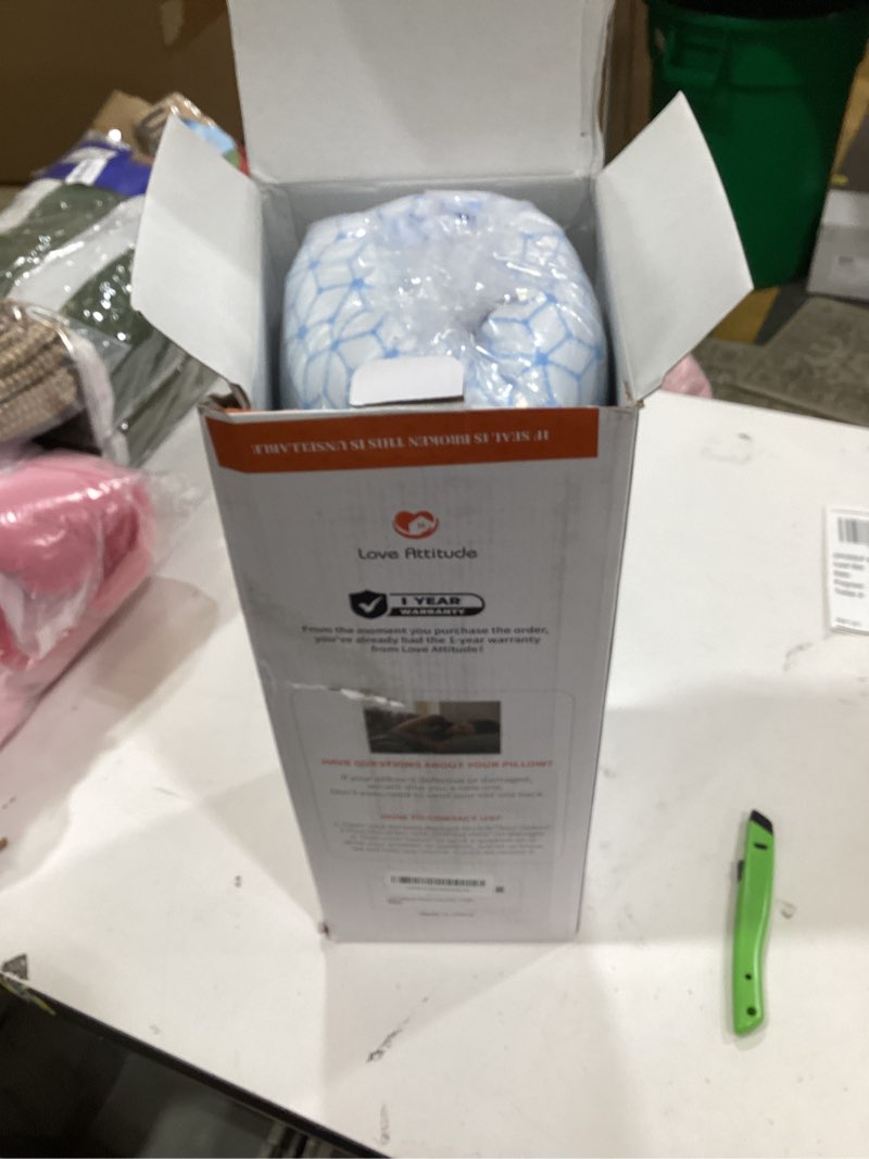 Condition photo showing New/Like New for Bed Pillow King Size 1 Pack, Shredded Memory Foam Pillow Adjustable, Cooling Pillow Soft and Supportive for Side Back Stomach Sleepers King (1 Pack)