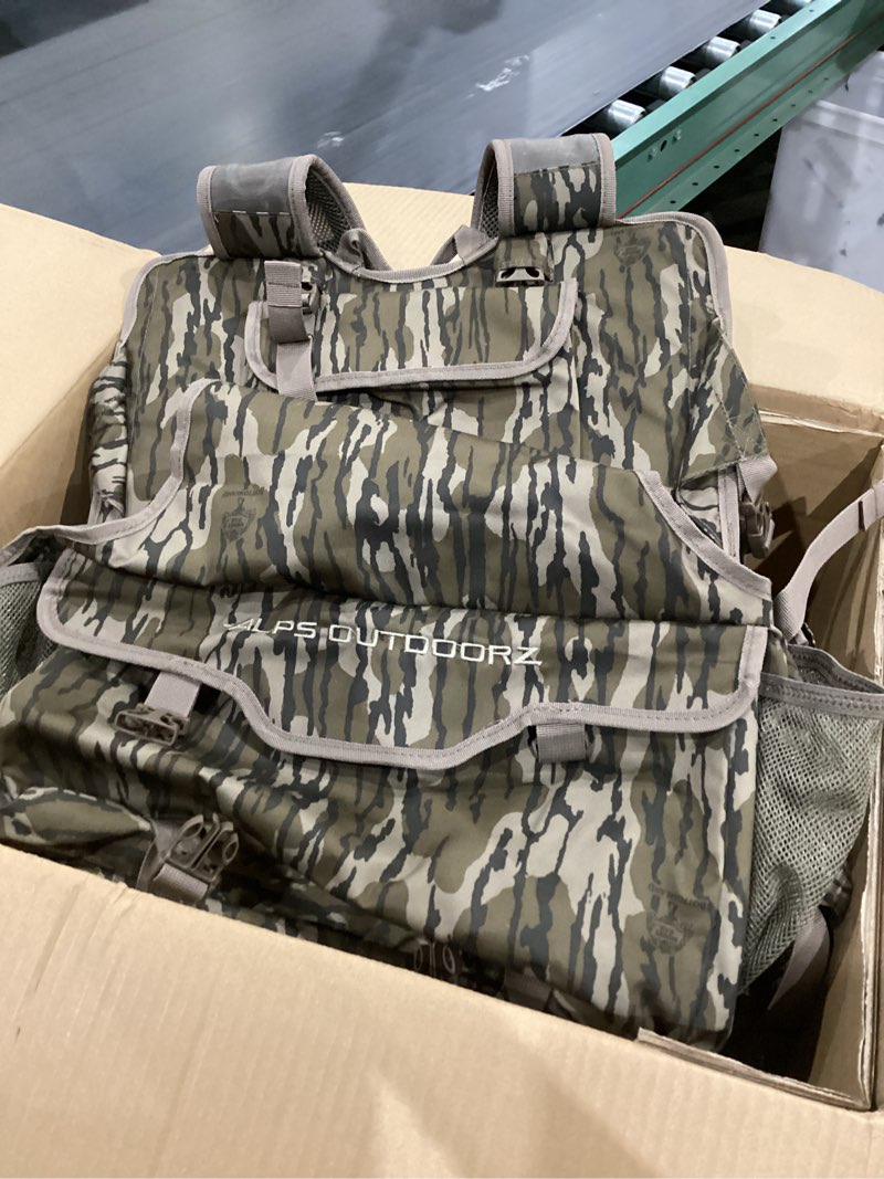 Condition photo showing Good Condition for alps outdoorz impact pro turkey vest, mossy oak camo hunting vest