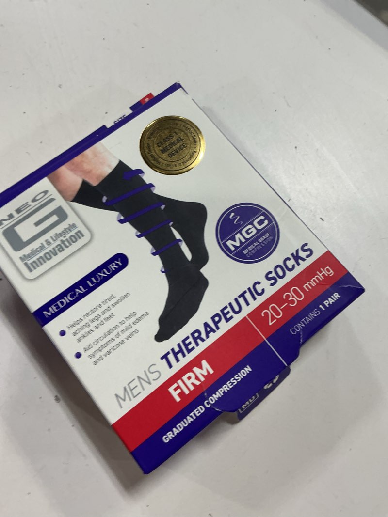 Condition photo showing New/Like New for neo g compression 20-30 mmhg knee high therapeutic men's socks, firm black, size: xl, 1.0 pr