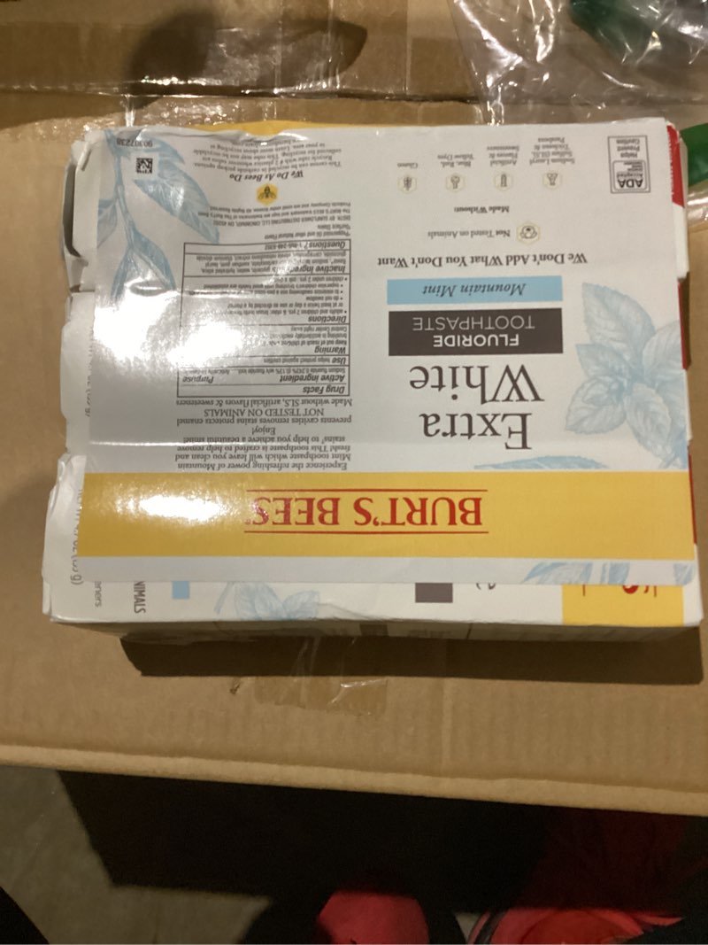 Condition photo showing New/Like New for Burt's Bees Extra White Toothpaste, Fluoride Toothpaste, Natural Flavor, Mountain Mint, 4.7 oz, Pack of 3