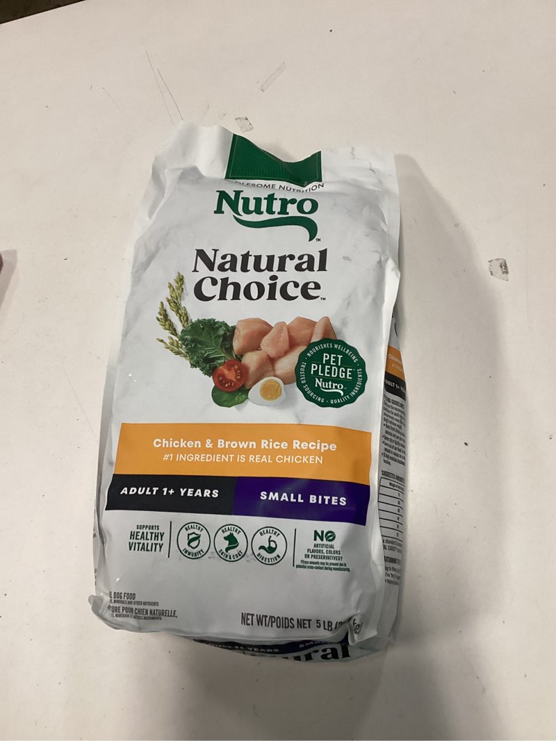 Condition photo showing New/Like New for Nutro Natural Choice Adult Small Bites Dog Food, Chicken & Brown Rice Recipe, 5 lb. Bag Chicken 5 Pound (Pack of 1)