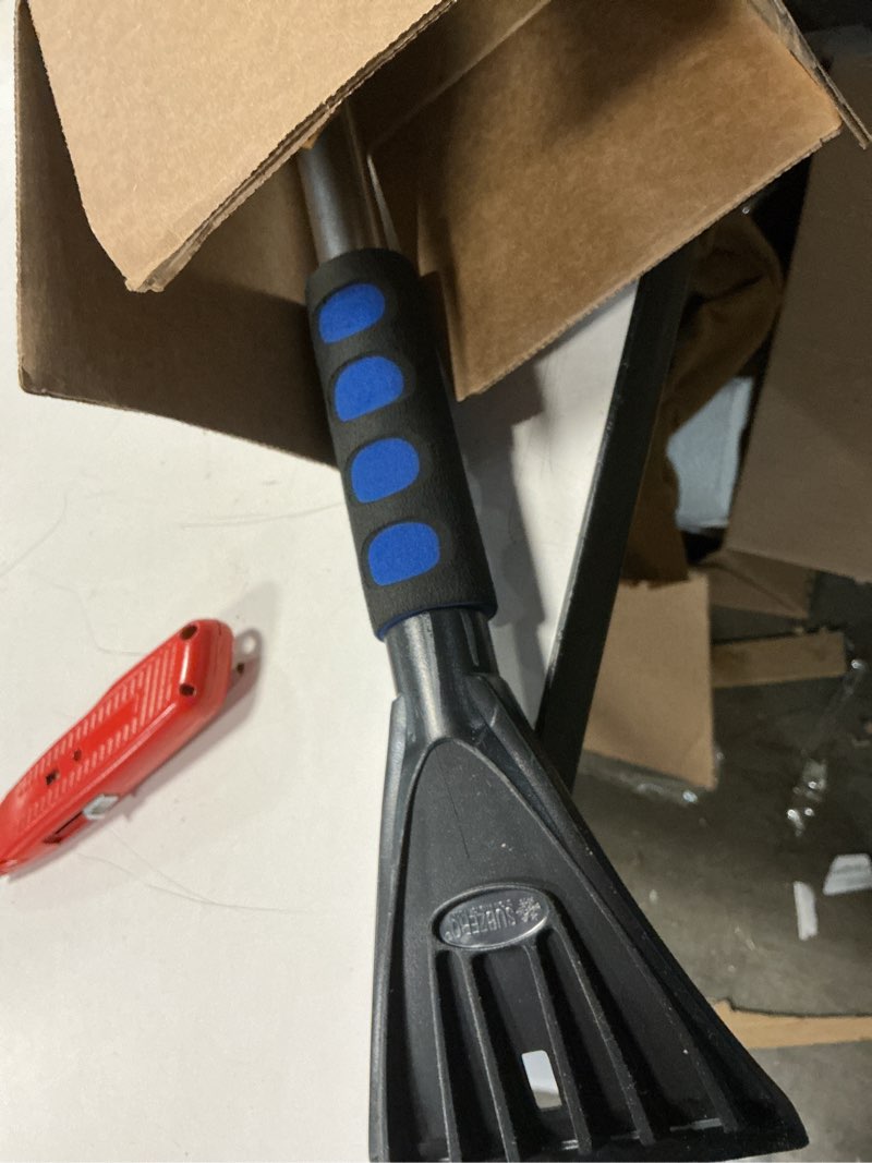 Condition photo showing Good Condition for SubZero 80052 52" Extension Quick-Release Handle Ice Scraper and Pivoting Snow Broom (Colors May Vary)
