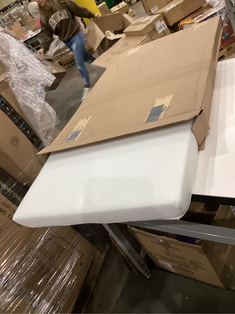 Condition photo showing Good Condition for dream on me 2-in-1 breathable two-sided 3" portable mini crib mattress, greenguard gold certified, vinyl and breathable fabric, white