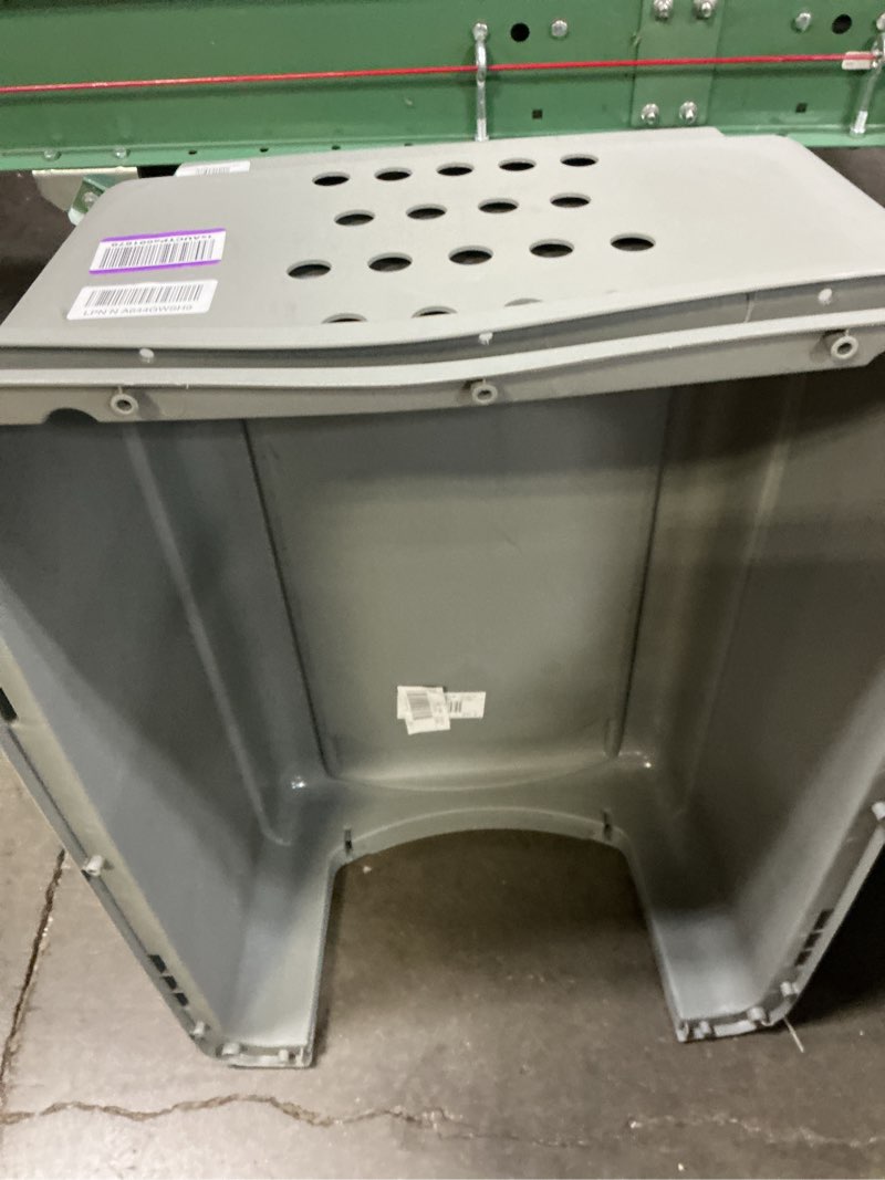 Condition photo showing Good Condition for petmate sky kennel - for air and travel, airline compliant dog crate for pets 50-70 lbs, heavy duty dog kennel, made in the usa- 36 inches 36 inch kennel only