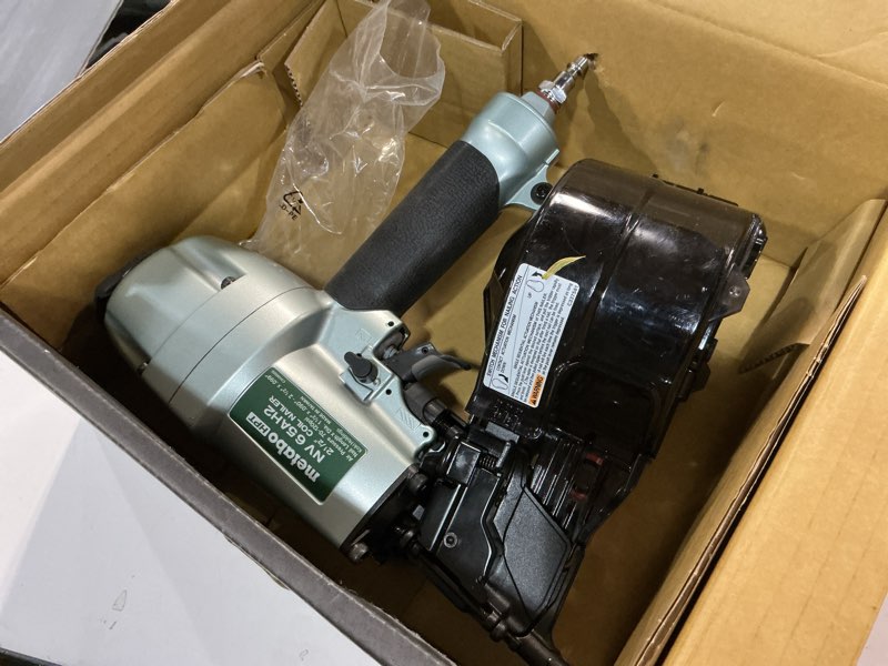 Condition photo showing As Is for metabo hpt 2-1/2-in 15-degree pneumatic siding nailer